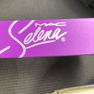 Selena Eyeliner